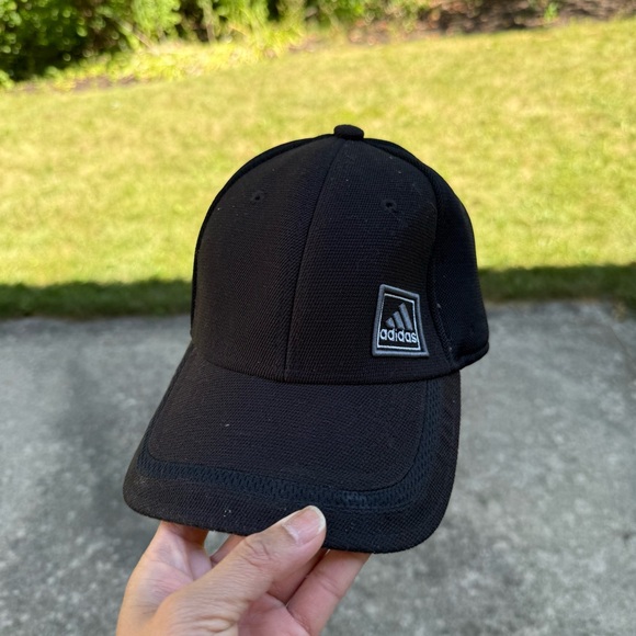 Adidas MEN'S SHOWCASE SNAPBACK HAT L/XL - Picture 1 of 4